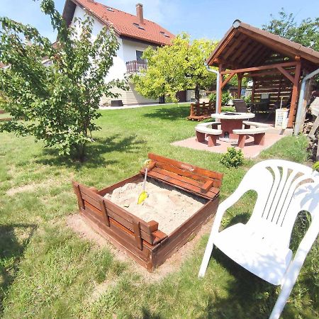 Balaton Apartman פלוזנק מראה חיצוני תמונה
