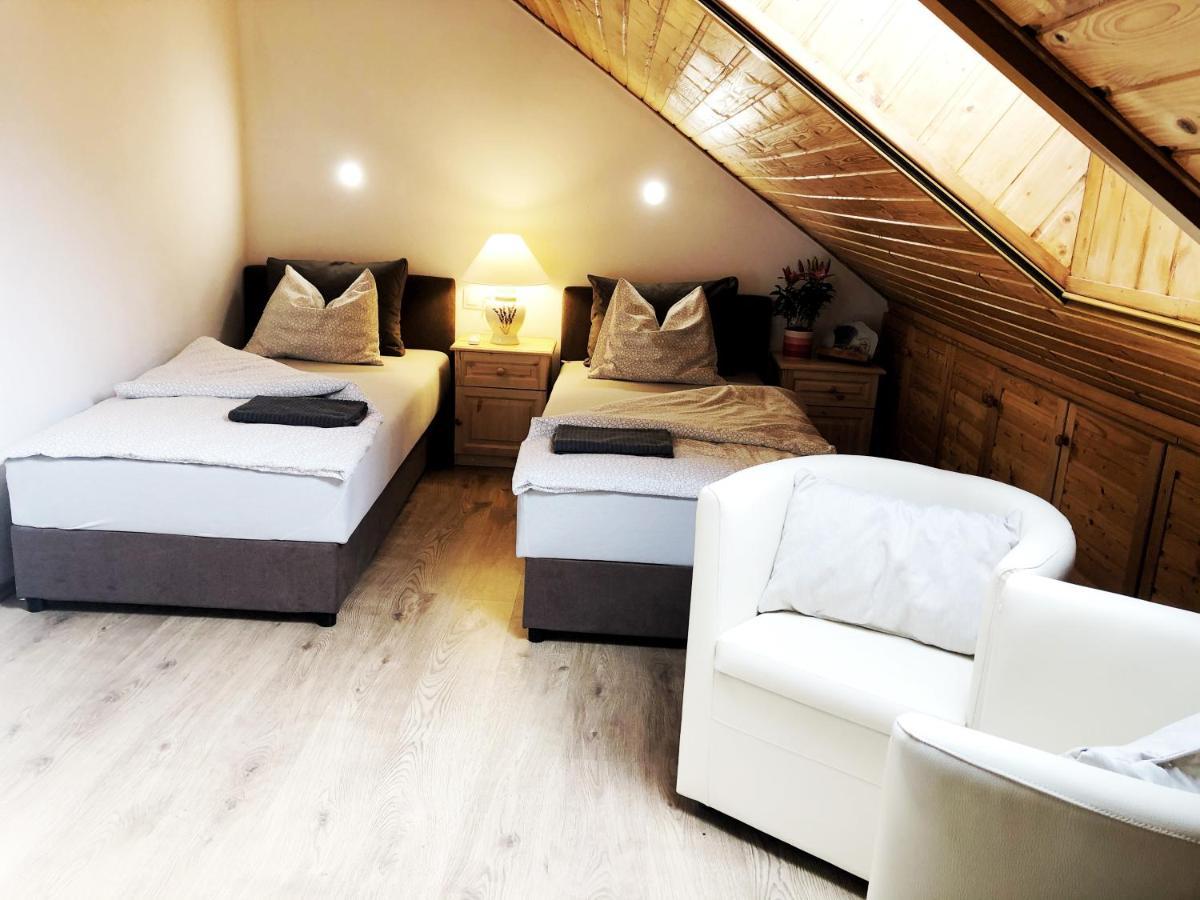 Balaton Apartman פלוזנק מראה חיצוני תמונה