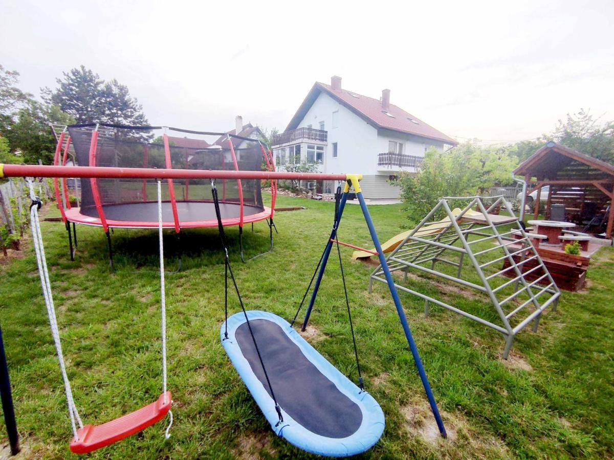 Balaton Apartman פלוזנק מראה חיצוני תמונה